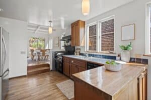 1151 Spruce photo 10