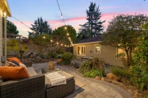 866 Galvin Twilight photo 02