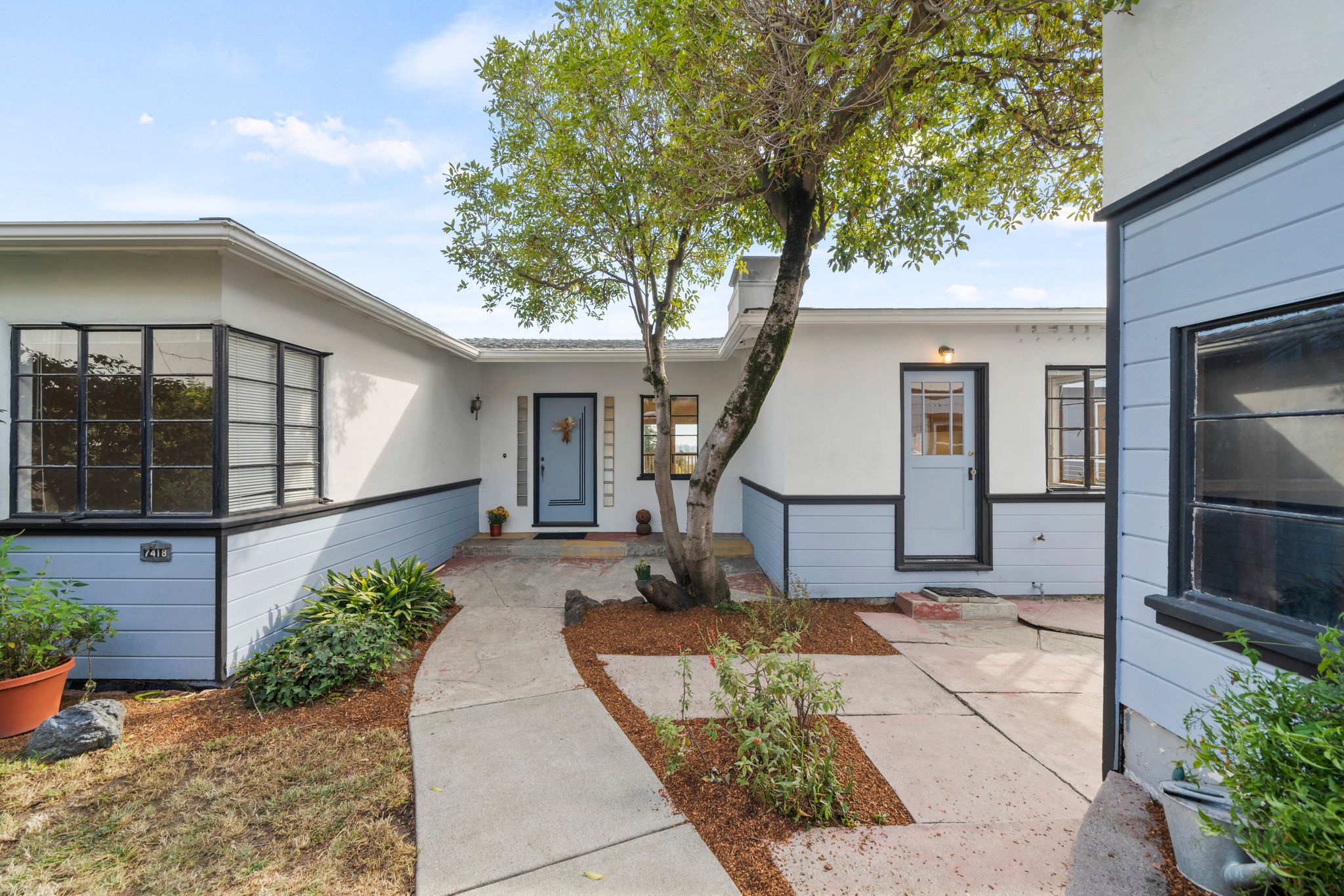 1425 9th Ave, Oakland - Properties 