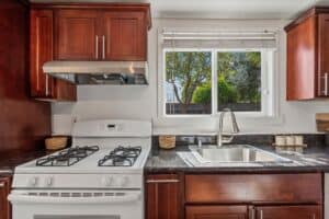 1625 62nd St Berkeley photo 08