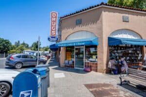 355 Arlington Ave Berkeley Photo 4 Lifestyle