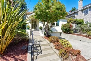 2329 Stuart St. Berkeley Photo 2