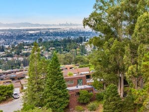 2 Sereno Cr. Oakland Drone 10