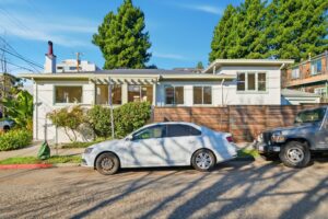 2401 Carleton St. Berkeley Photo 2